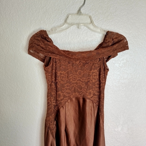 Runaway Amorea Laced Midi Dress Espresso Sz Xs - Picture 9 of 12